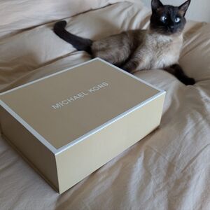 Michael Kors Gold Box